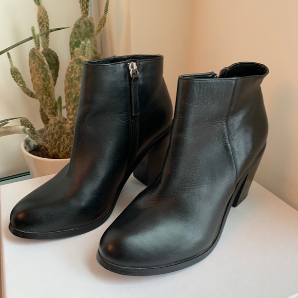 Classic Black Heeled Booties - Picture 2 of 8